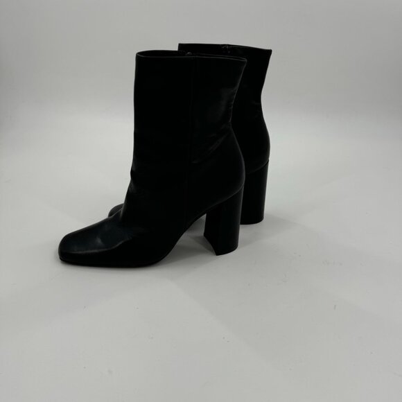 Steve Madden Lourde Black Leather square toe Block Heel Ankle Boots Size 8 - Picture 9 of 9